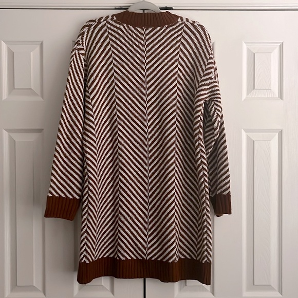Fortune & Ivy Knit Cardigans Size Medium Rust/off white color - Picture 4 of 7